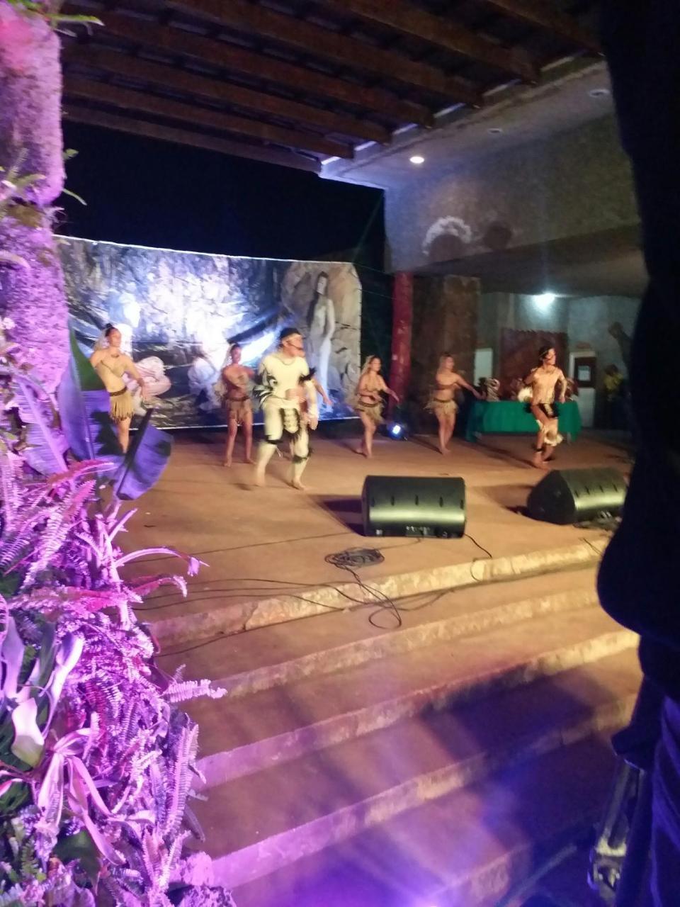 Kaimana Inn Rapa Nui هانجا روا المظهر الخارجي الصورة